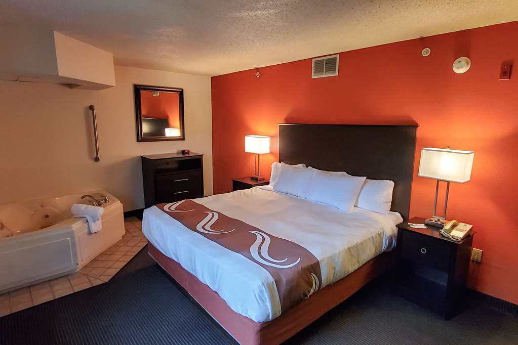 Quality Inn Atchison - photo 10