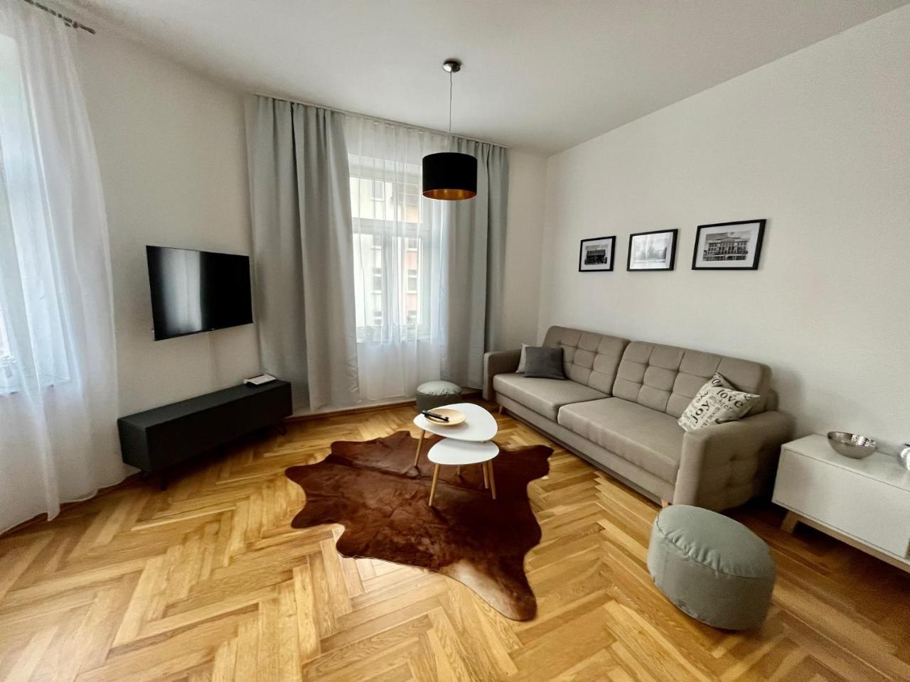 FirstClass 2R_Apartment in Leipzig — 4-Star Luxury Hotel in Leipzig, Germany