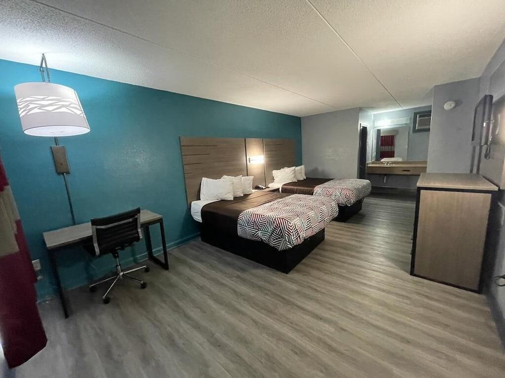 Jackson Motel - photo 9