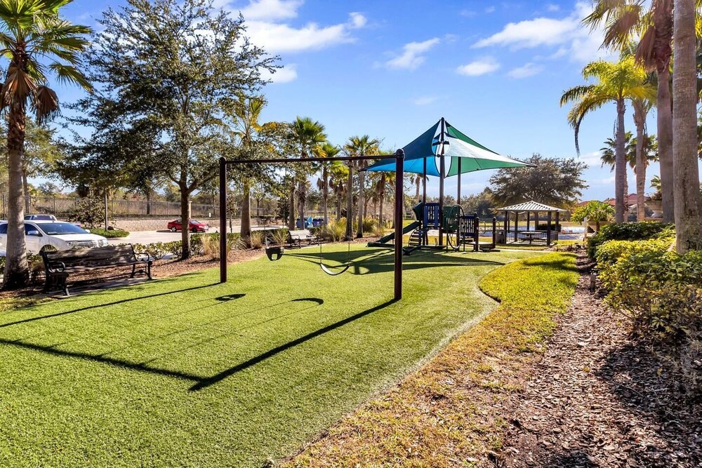 Aviana Resort Lovely 4bd 3ba Pool Home #4525 - photo 27