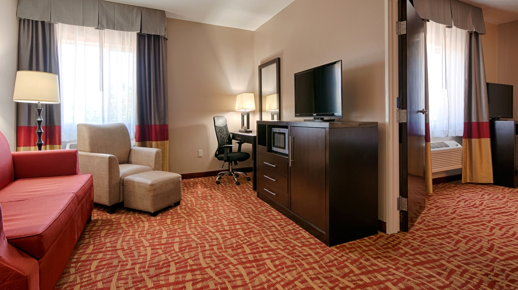 Best Western Plus Zion West Hotel - photo 13