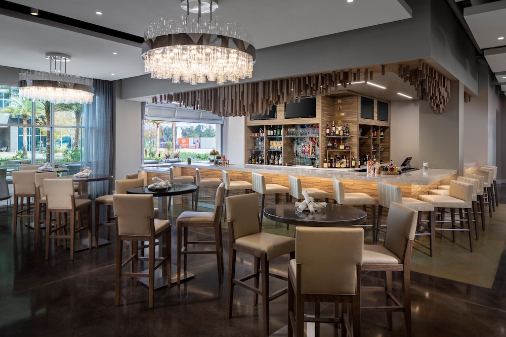 Hotel Indigo Gainesville Celebration Pointe by IHG - photo 20