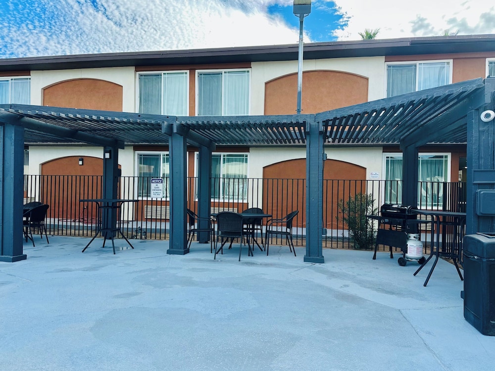 Ocotillo Inn - photo 16