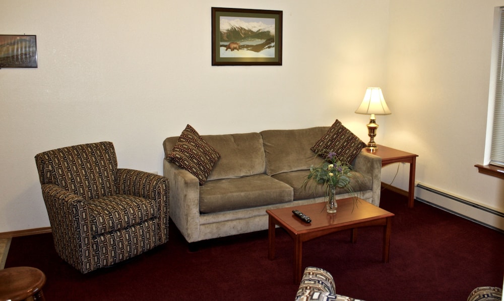 Juneau Hotel - photo 14
