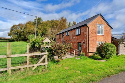 Finest Retreats The Barn at Prowses Farm in Wellington, United Kingdom