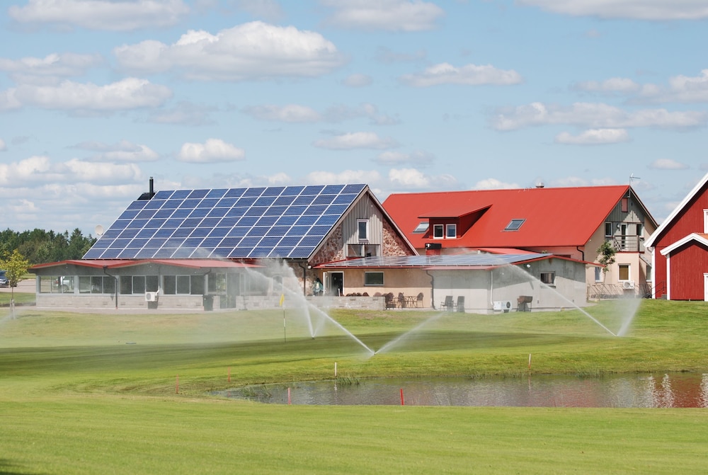 Halmstad Tönnersjö Golf Course - carbon neutral hotel in Halmstad