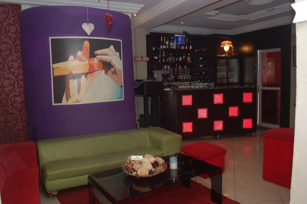 Dcove Hotel & Suites - last minute hotel in Lagos