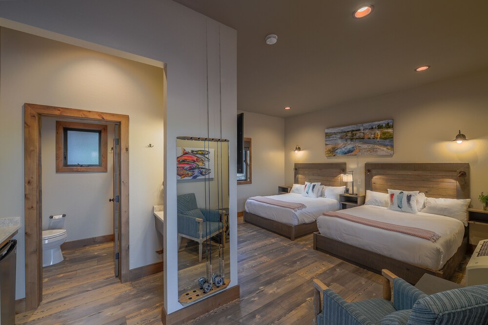 Golden Stone Inn - photo 9