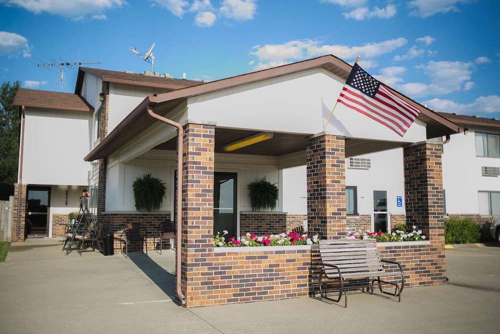 Covered Bridge Inn - photo 20