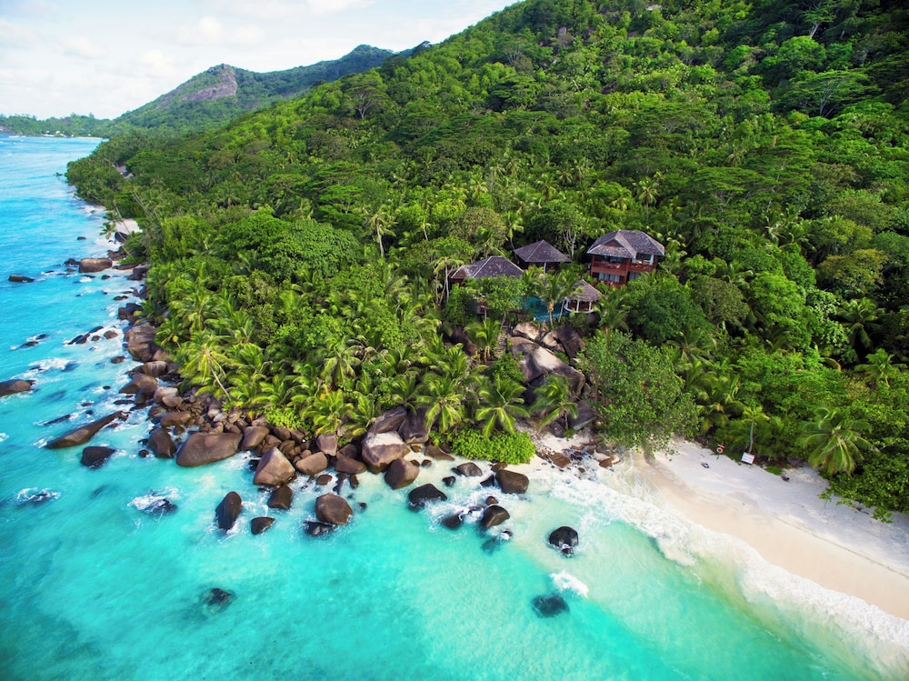 Niva Labriz Seychelles — Unknown City — photo 4