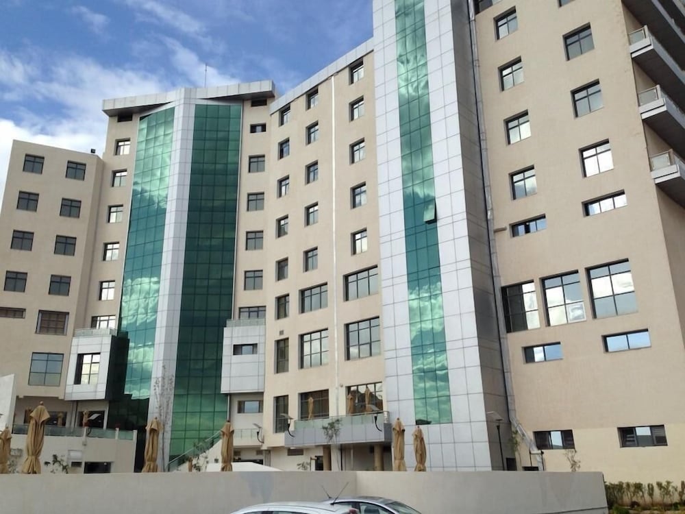 Hotel Hocine — hotel in El Khroub
