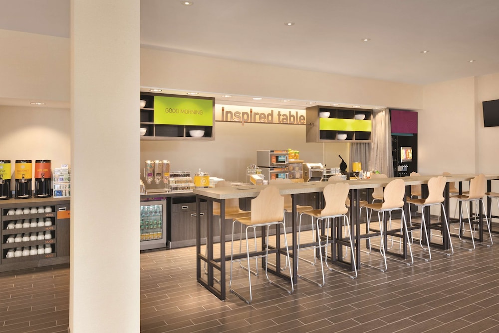 Home2 Suites by Hilton Phoenix Tempe University Research Park - photo 30