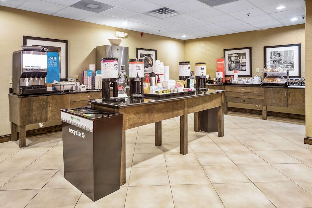 Hampton Inn Wilson Downtown - photo 49