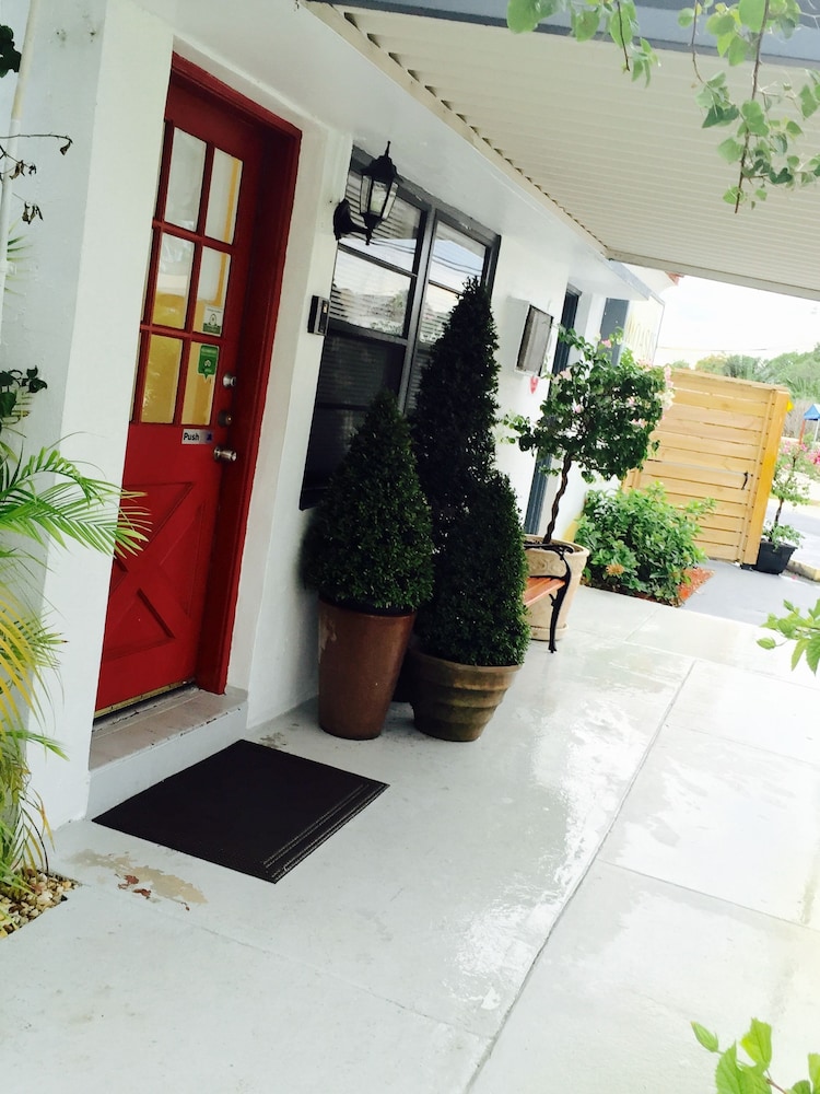 Oasis Hotel - photo 79