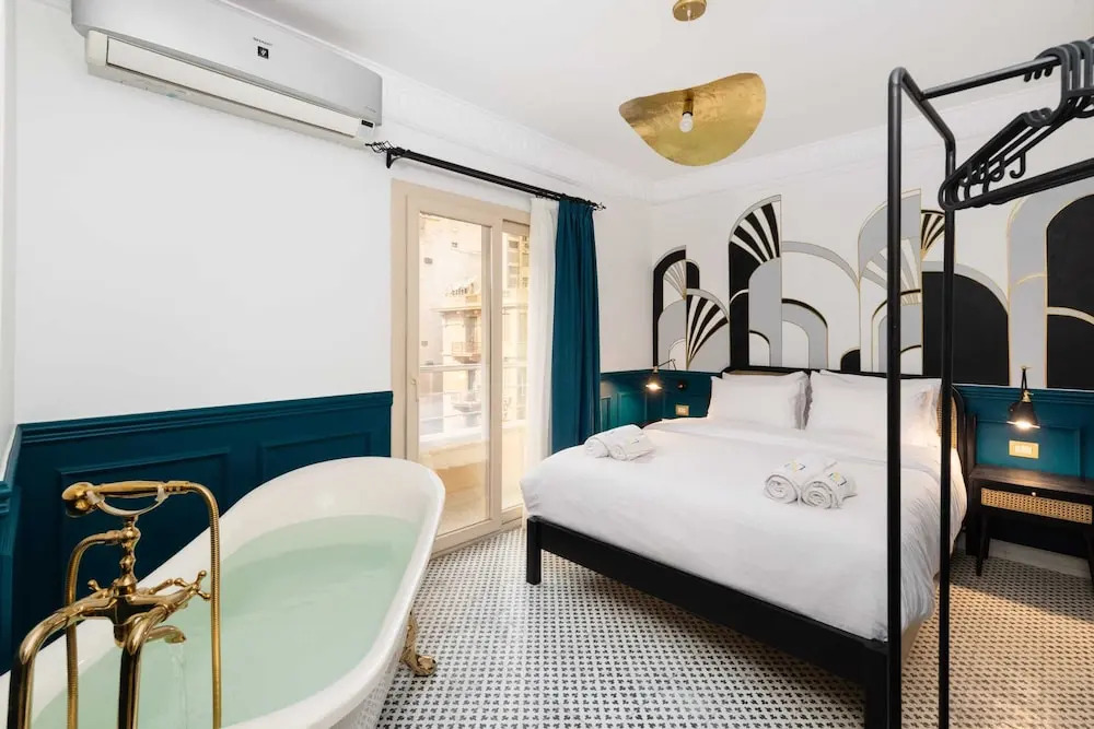 The Neat Nostalgic 1BDR Studio Cairo's Downtown 20B — 4-Star Luxury Hotel in Cairo, Egypt