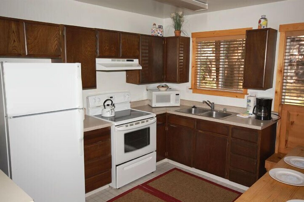 1247 Lester Street - photo 10