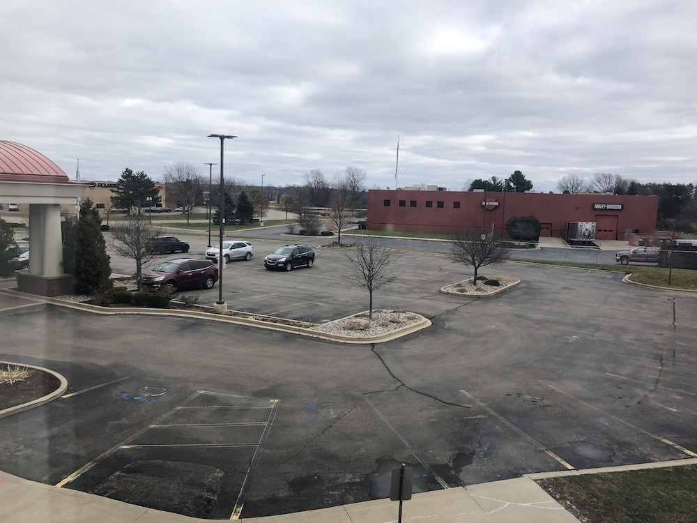 Holiday Inn Express Hotel & Suites Lansing Dimondale by IHG - photo 63