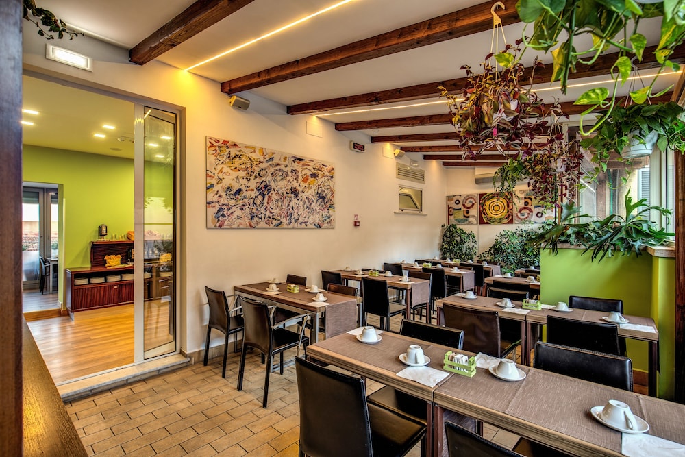 מזון ומשקאות