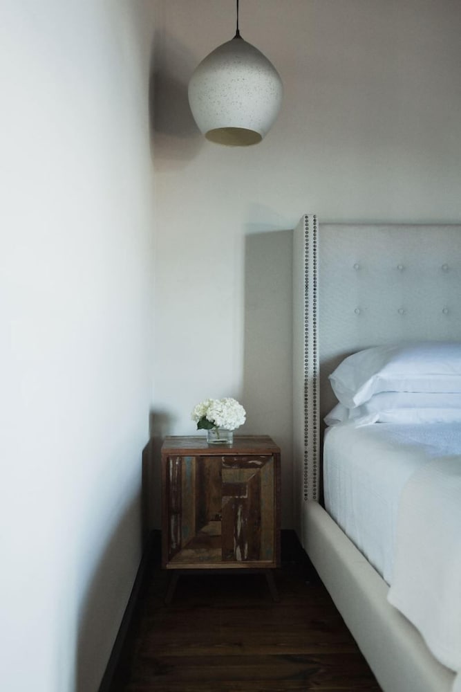 GunRunner Boutique Hotel - photo 31