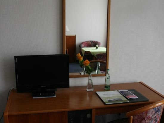 Atrium Hotel — Crimmitschau — photo 2