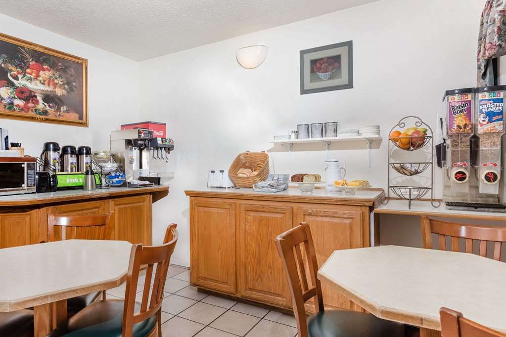 Travelodge by Wyndham Grants Pass - photo 5