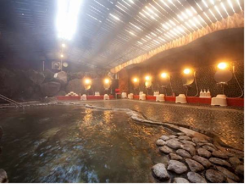 Nihonryokan Utsuwa Beppukannnawa — 5-Star Luxury Hotel in Beppu, Japan