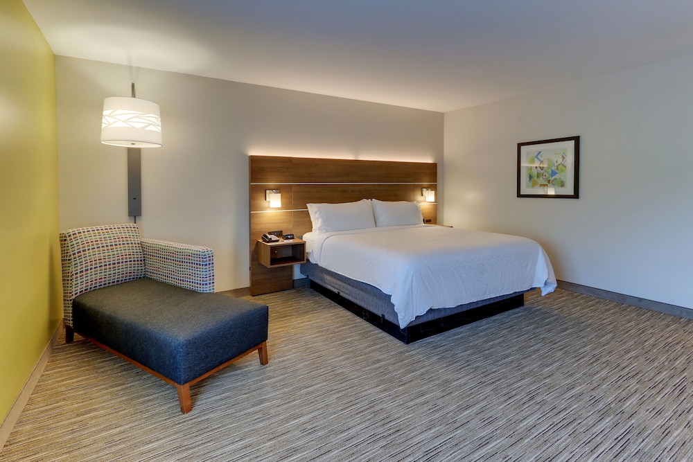 Holiday Inn Express & Suites Saugerties Hudson Valley by IHG - photo 30