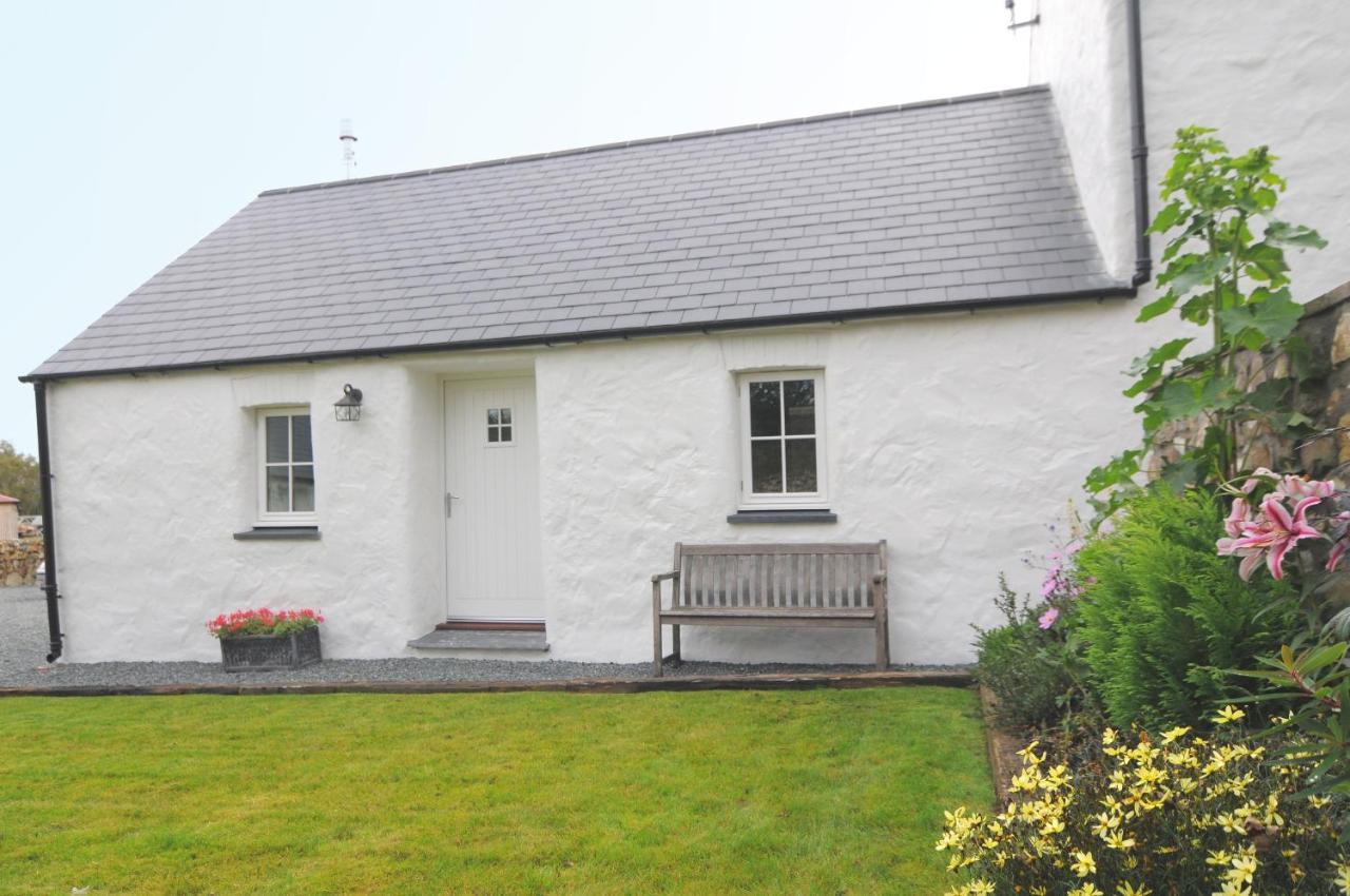 Tan Y Bryn Y Bwthyn Cwm yr Eglwys in Newport, United Kingdom