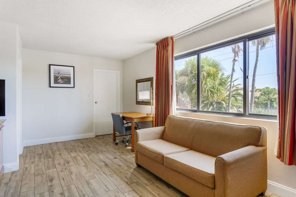 Quality Inn & Suites St Augustine Beach Area - photo 15