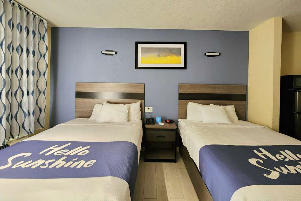 Days Inn by Wyndham Freeport - photo 9