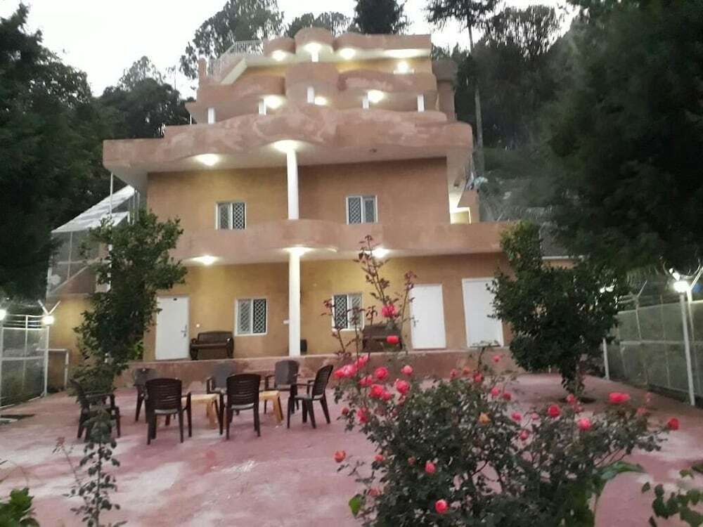 Samsara Snow Peaks in Ranikhet, India