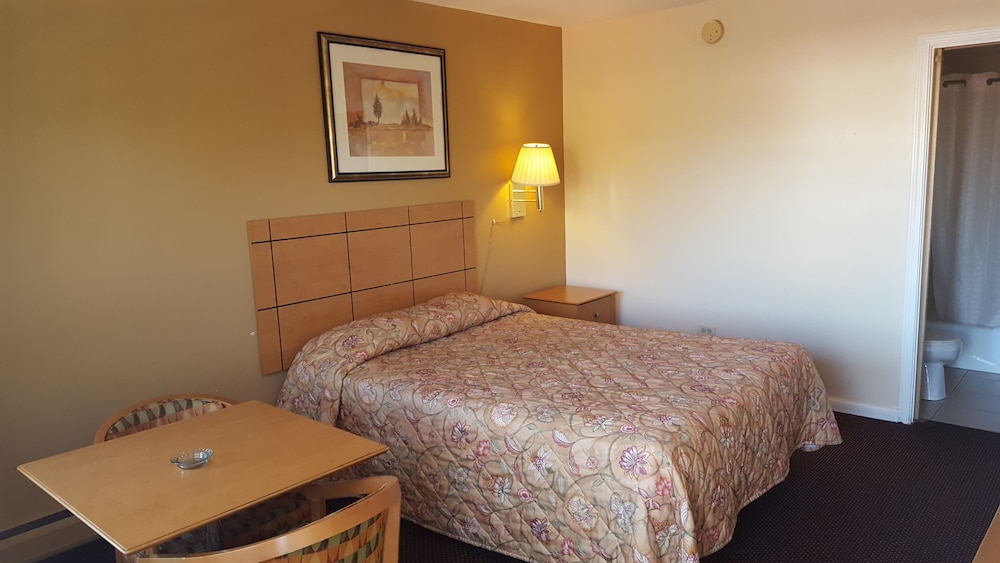 New Relax Inn - photo 4