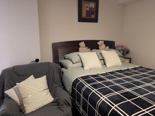 Bright Room full of love and warmth - carbon neutral hotel in Unknown City