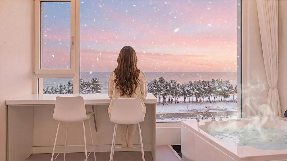 Gangreung cn6 Ocean View spa Poolvilla in Gangneung, South Korea