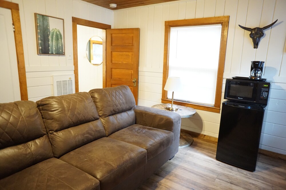 Shaver Lake Village Hotel - photo 51