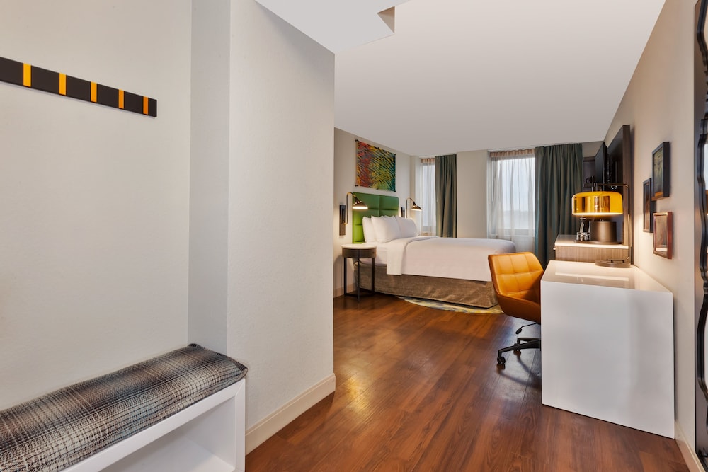 Hotel Indigo Rochester Mayo Clinic Area - photo 22