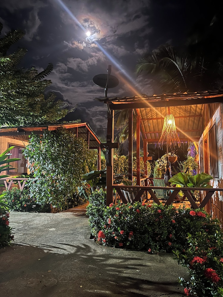 Las Rocas Village Ecohotel in Acandi, Colombia