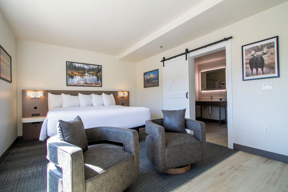 Sandpoint Hotel & Suites Downtown - photo 17