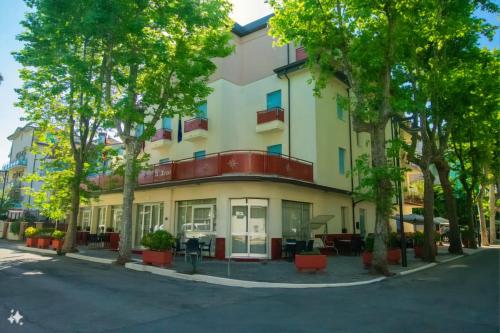 Hotel Arno in Cesenatico, Italy