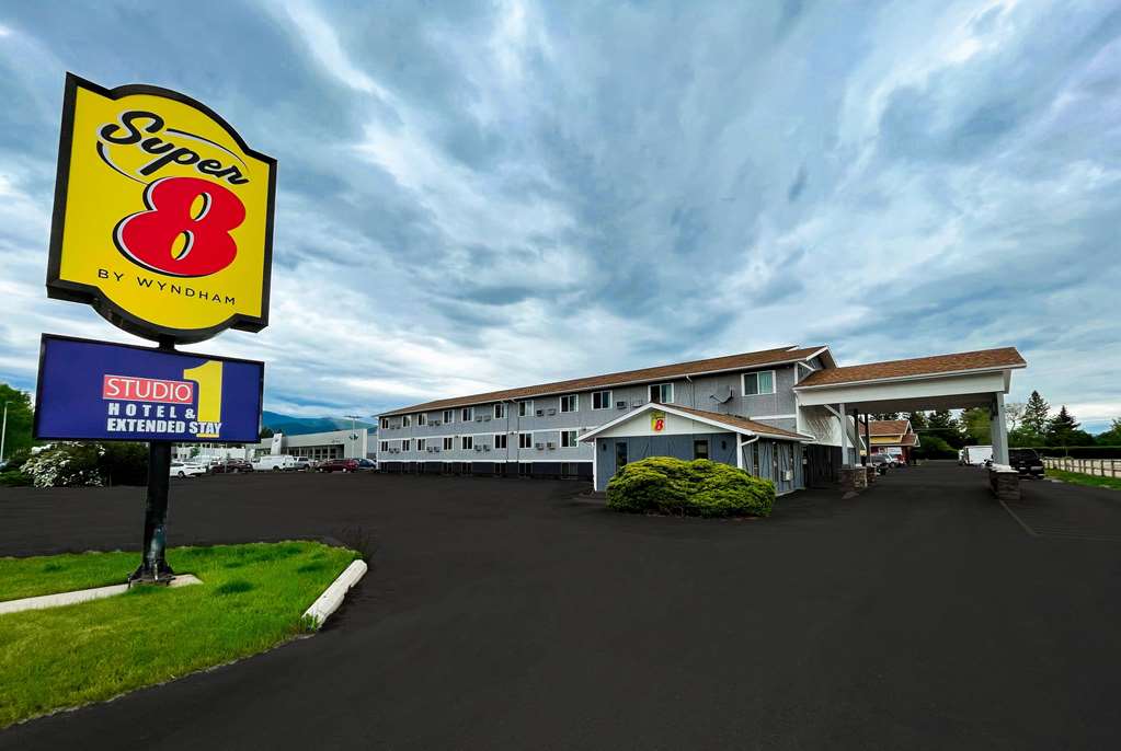 Super 8 by Wyndham Missoula Brooks Street - featured photo