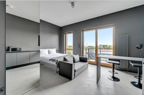 Apartament Gdańsk Premium Lux Nadmotławie — 4-Star Luxury Hotel in Gdansk, Poland