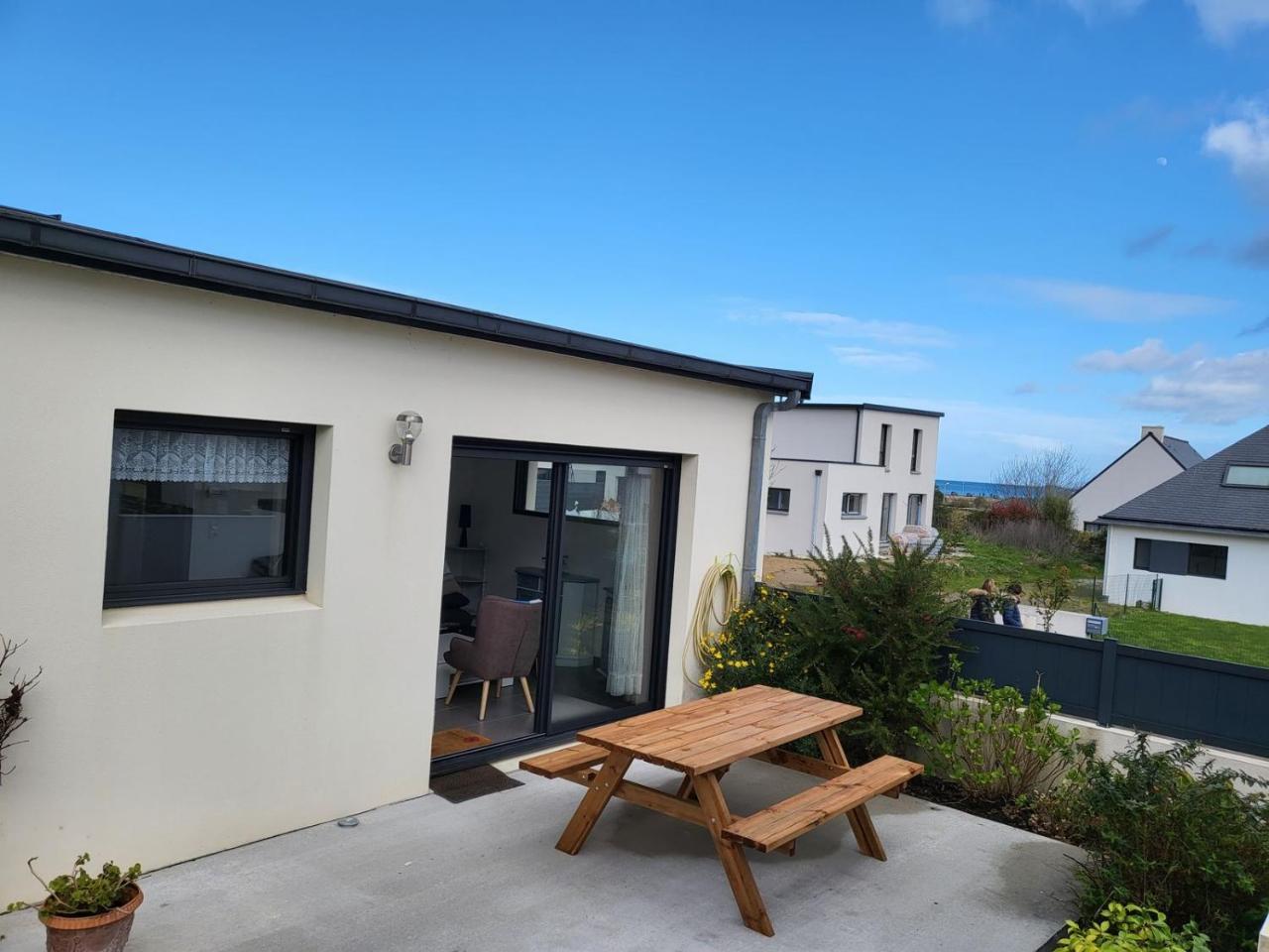 Les Embruns Marine in Saint-Pol-De-Leon, France