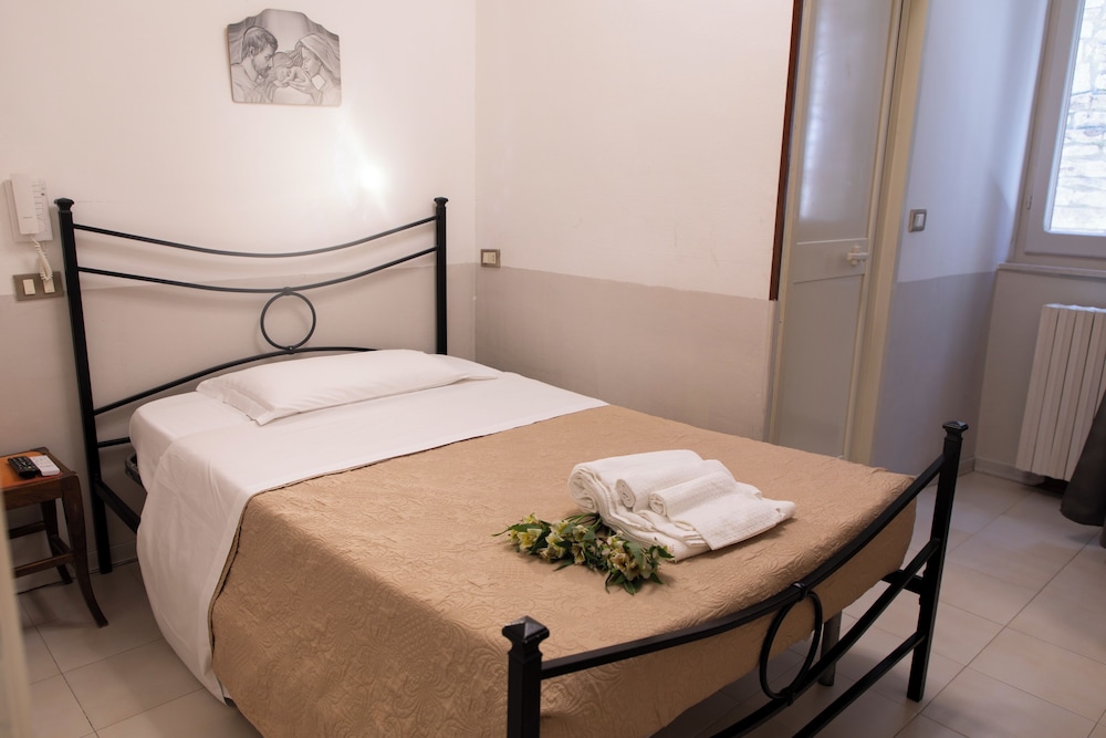 Hotel Il Vicoletto - last minute hotel in Assisi