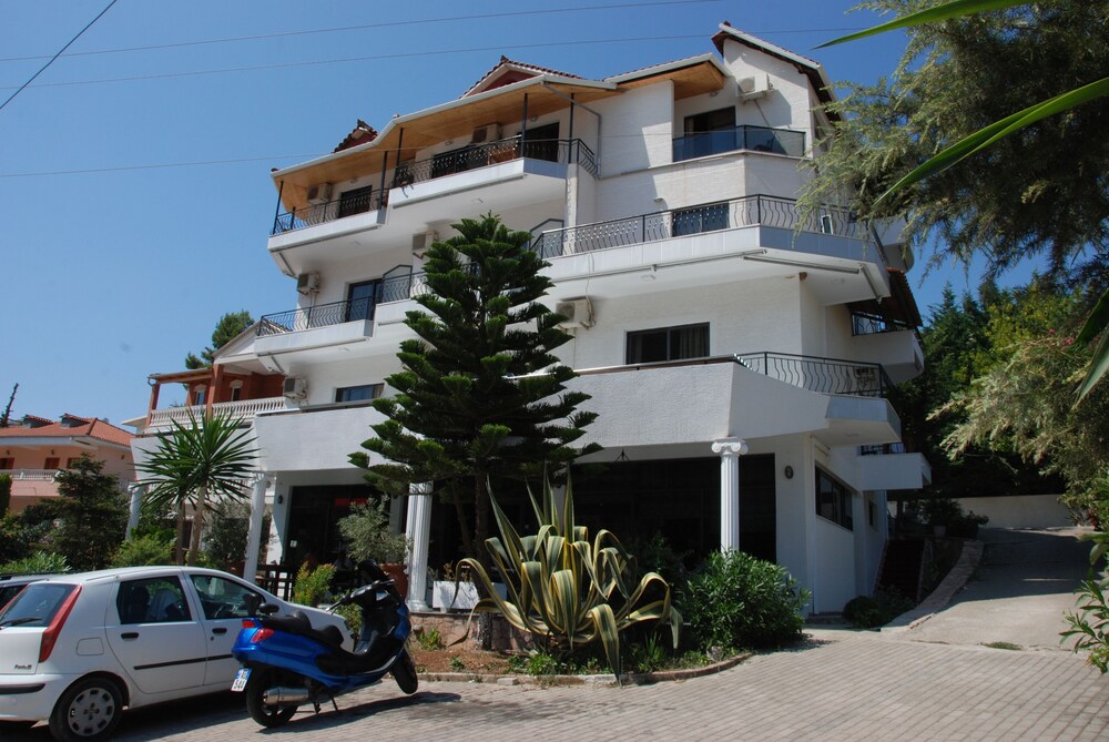 Hotel Freskia in Sarande, Albania