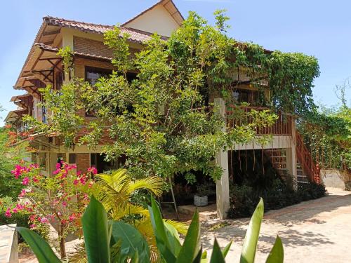 Silk Island Homestay — 4-Star Luxury Hotel in Phnom Penh, Cambodia