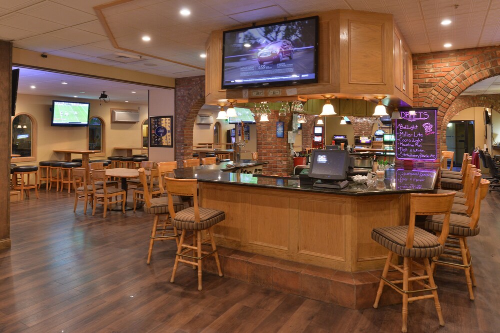 Holiday Inn Great Falls Convention Center by IHG - photo 42