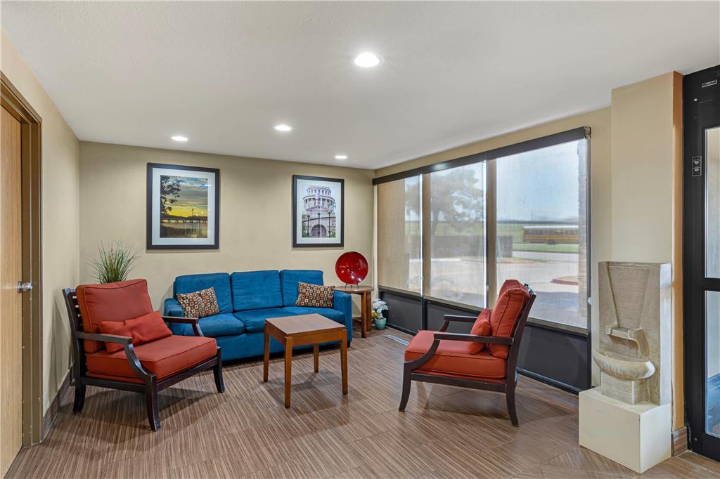 Comfort Inn Wichita Falls North - photo 4