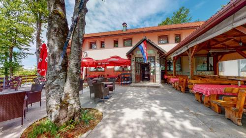 Planinarski Centar Petehovac — hotel in Delnice