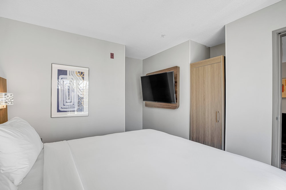 Holiday Inn Express Hotel & Suites Portland Jantzen Beach by IHG - photo 21
