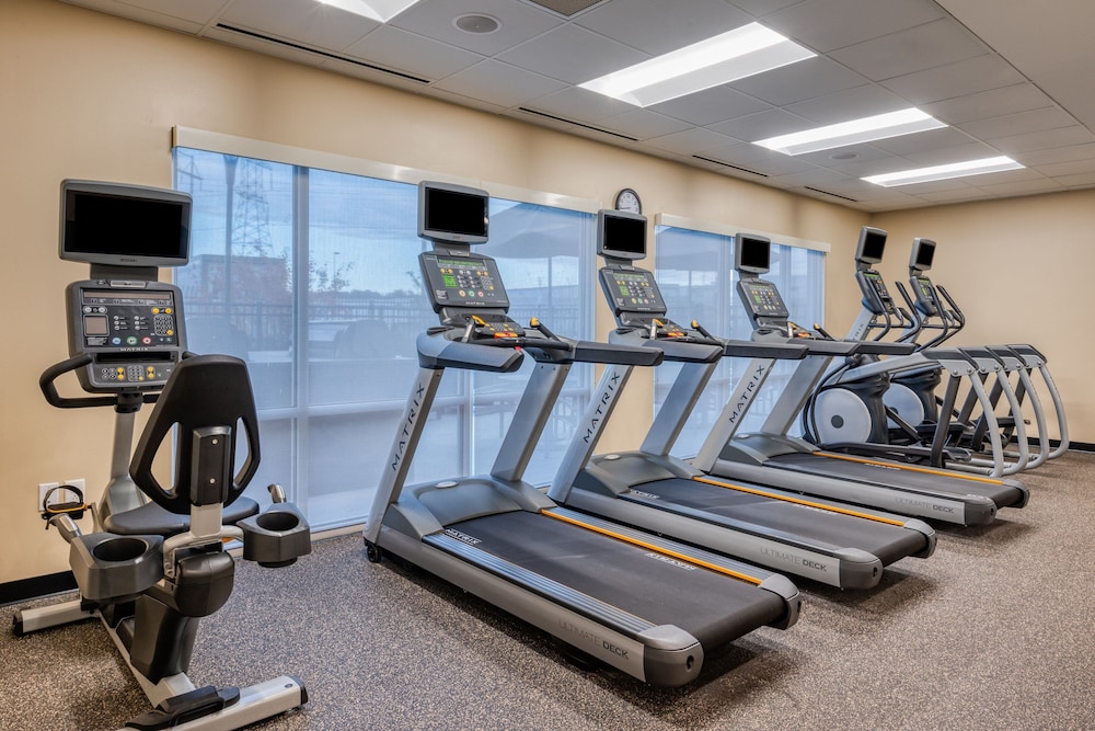 TownePlace Suites by Marriott Indianapolis Airport - photo 44